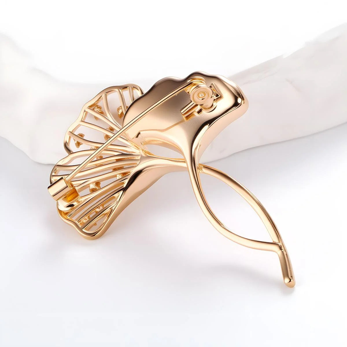 Elegant Rose Gold Ginkgo Leaf Rhinestone Brooch, Luxury Women's Lapel Pin Corsage Suit Accessory Gift