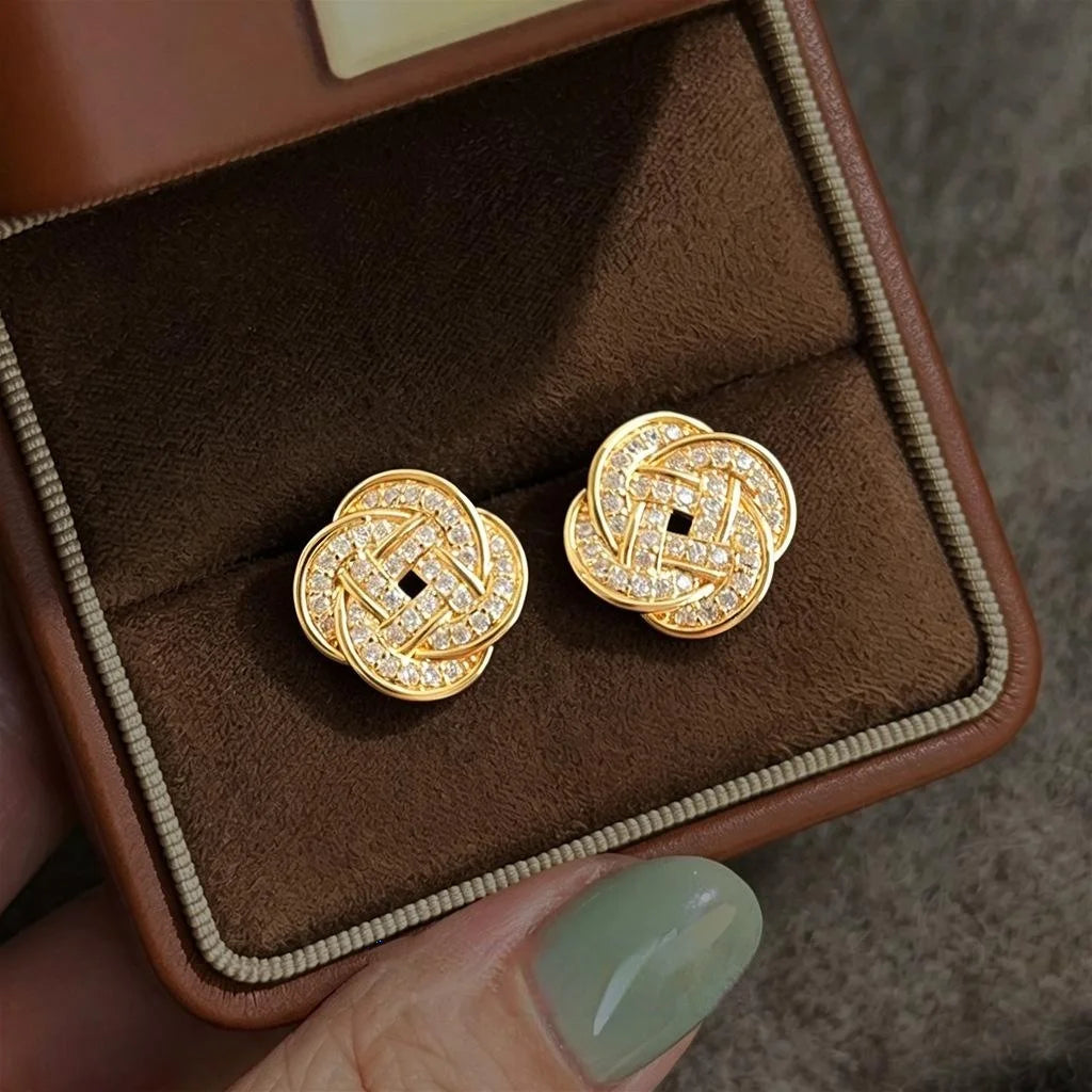 Old Money Style Micro Pave Zircon Geometric Flower Eco-Friendly Copper Stud Earrings