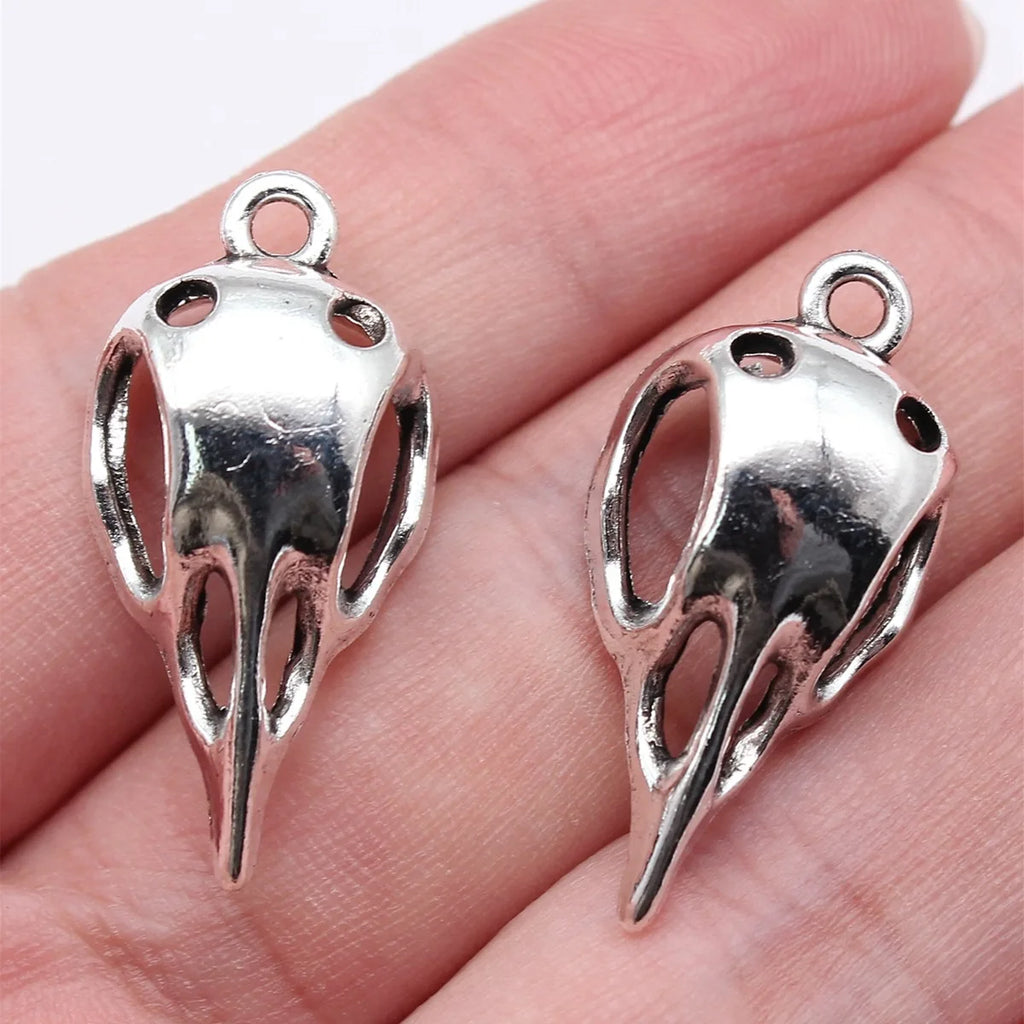 30.5x15x10.5mm 3.2g Antique Silver Zinc Alloy Bird Beak Skull Charm Pendant for Gothic DIY Jewelry Making