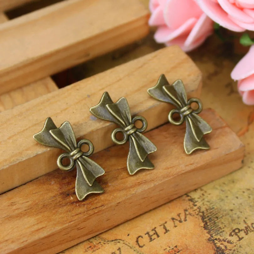 20x8MM Antique Silver Zinc Alloy Bow Charm Pendant for DIY Necklace Bracelet Jewelry Making