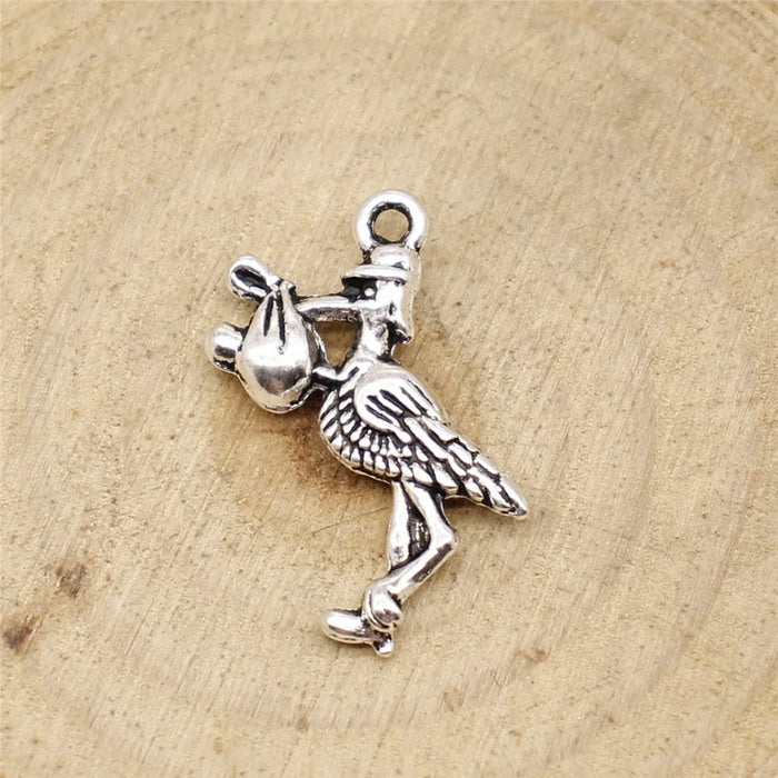 23x18mm 1.6g Antique Silver Zinc Alloy Cormorant Bird Charm Pendant for DIY Jewelry Making