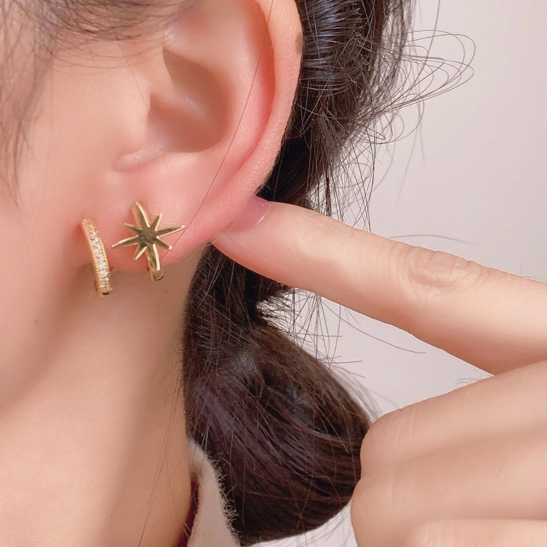 Elegant Silver Alloy Starburst Crescent Hoop Rhinestone Stud & Clip On No Piercing Earrings