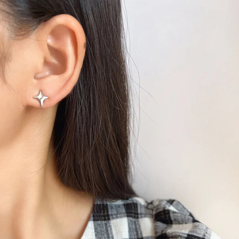 Elegant Minimalist Glossy Alloy Starburst Spiral Stud & Clip On No Piercing Fashion Earrings
