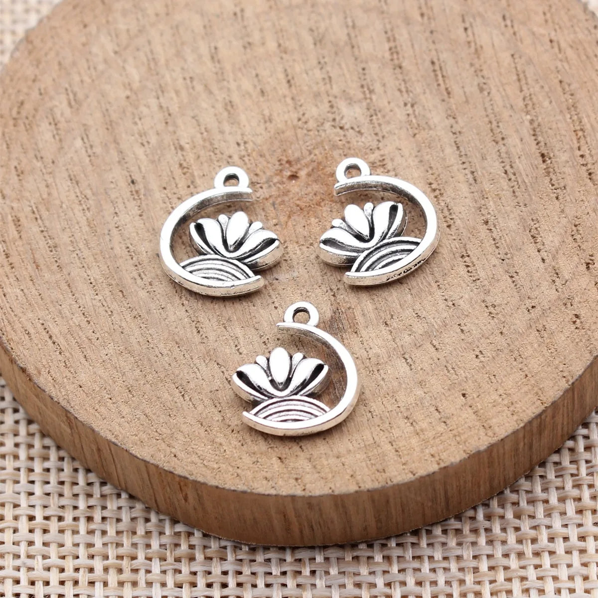 13x11mm 0.86g Antique Silver Zinc Alloy Lotus Charm Pendant for DIY Necklace Bracelet Jewelry Making