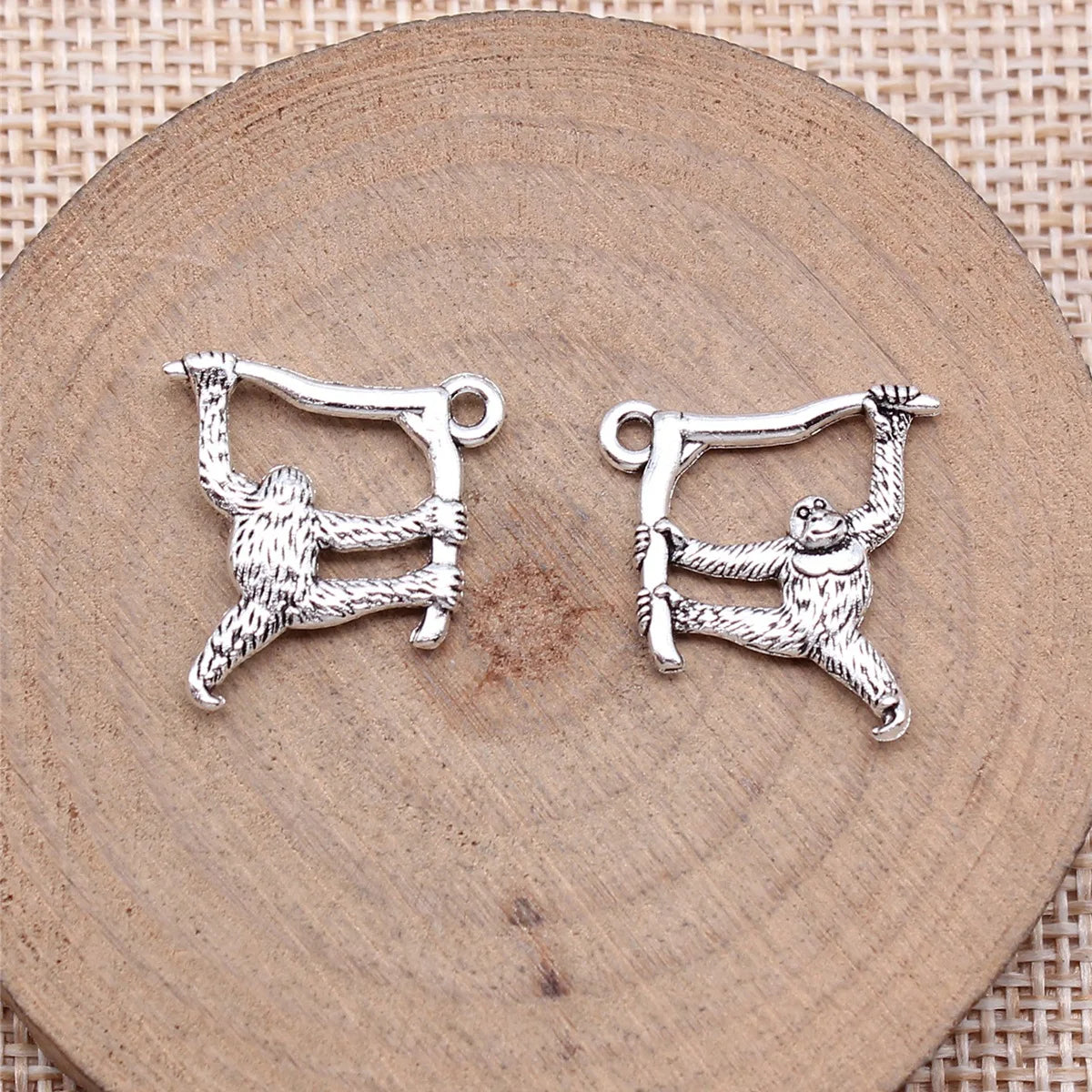 20x23mm 1.2g Antique Silver Tone Zinc Alloy Monkey Charm Pendant for DIY Necklace Bracelet Jewelry