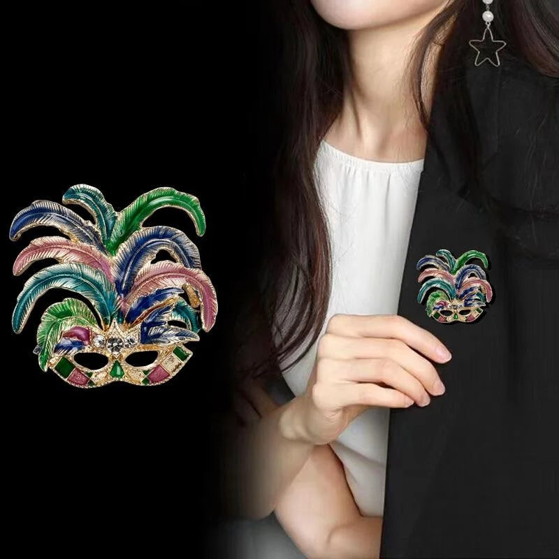 Elegant Colorful Enamel Feather Masquerade Mask Brooch With Rhinestones, Luxury Lapel Pin Suit Accessory