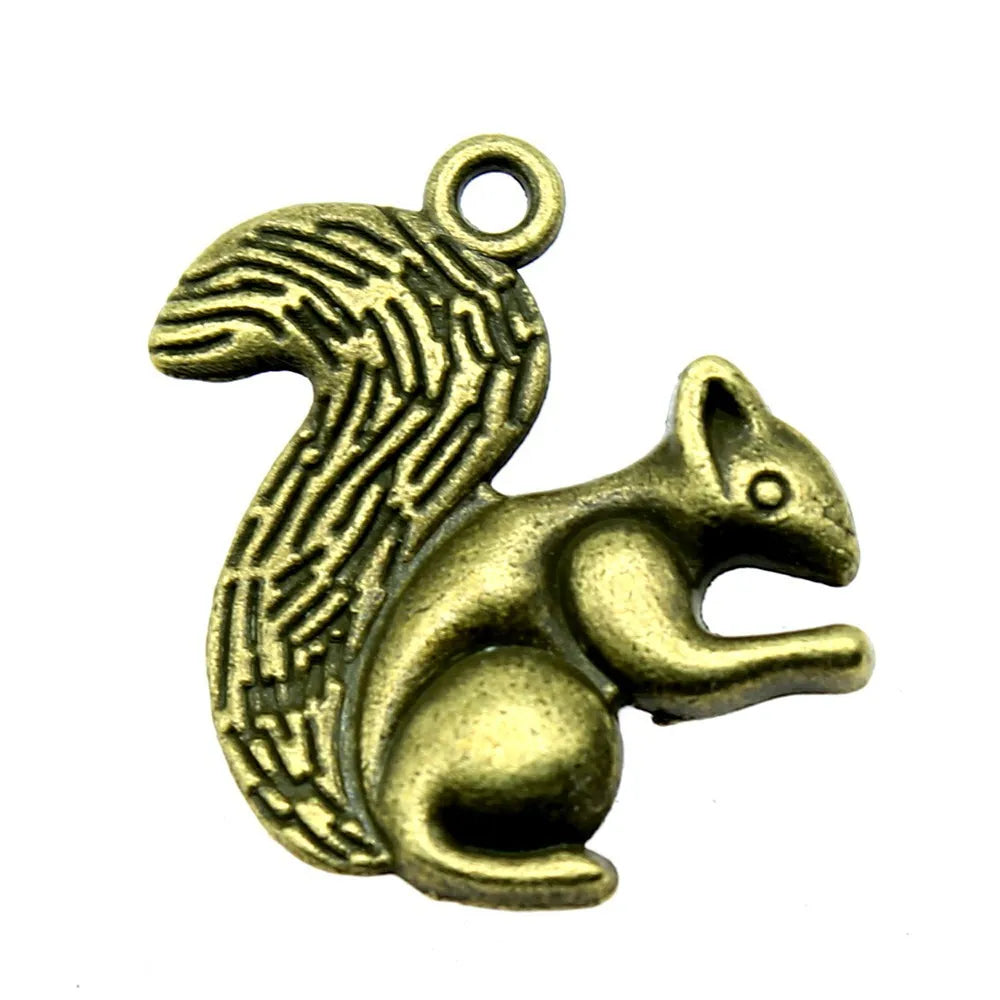 21x21mm 2.5g Zinc Alloy Squirrel Charm Pendant for DIY Necklace Bracelet Jewelry Making
