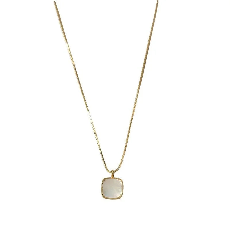 14K Gold Plated Copper Shell Square Geometric Clavicle Necklace Korean Style Daily Jewelry