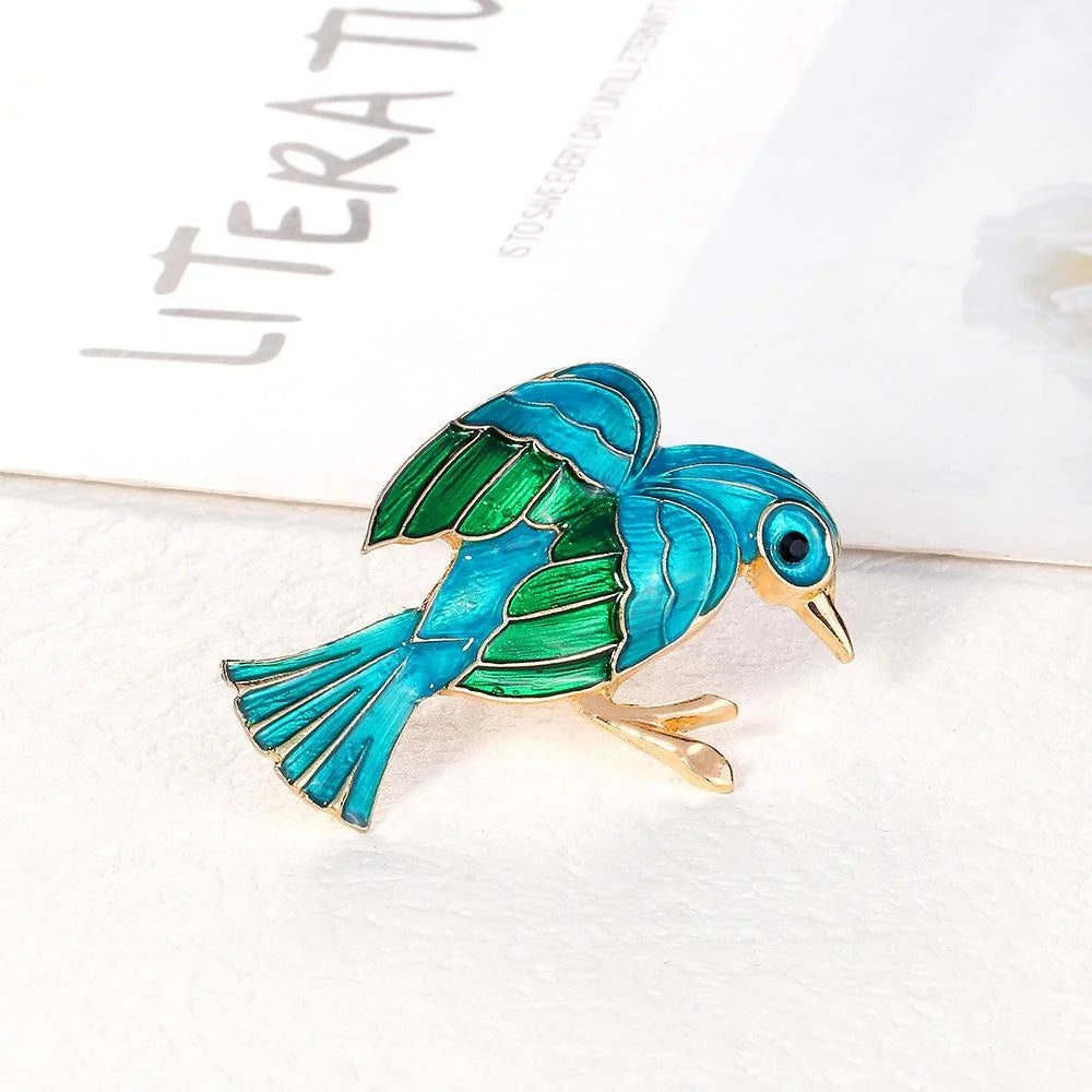 Elegant Enamel Bird Brooch With Rhinestone Eye, Gold Tone Alloy Animal Lapel Pin Scarf Corsage Gift