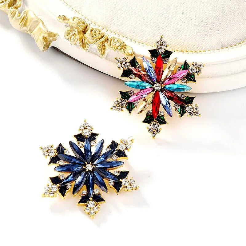 Luxury Christmas Snowflake Poinsettia Alloy Rhinestone Enamel Brooch, Elegant Lapel Pin Corsage Gift