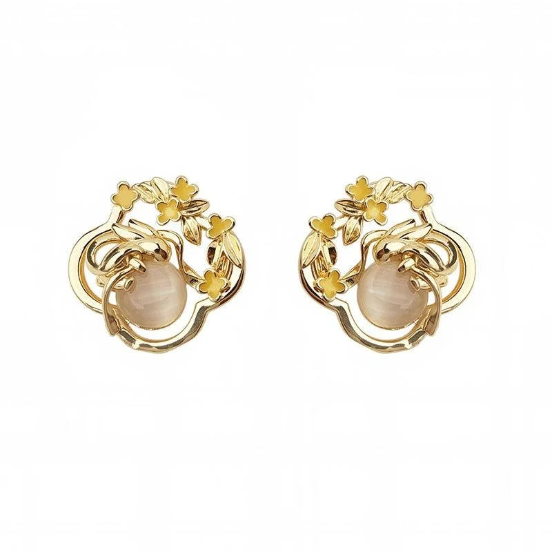 Light Luxury Copper Glass Cat Eye Floral Petal Stud Earrings