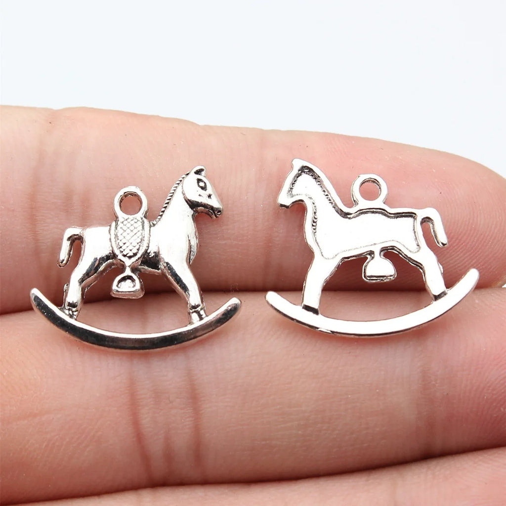 21x17mm 1.7g Antique Silver Zinc Alloy Rocking Horse Charm Pendant for DIY Bracelet and Necklace Making