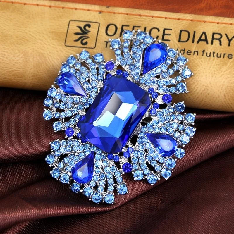 Luxury Royal Blue Crystal Rhinestone Flower Brooch Elegant Alloy Lapel Pin Corsage For Fur Coat Suit Gift