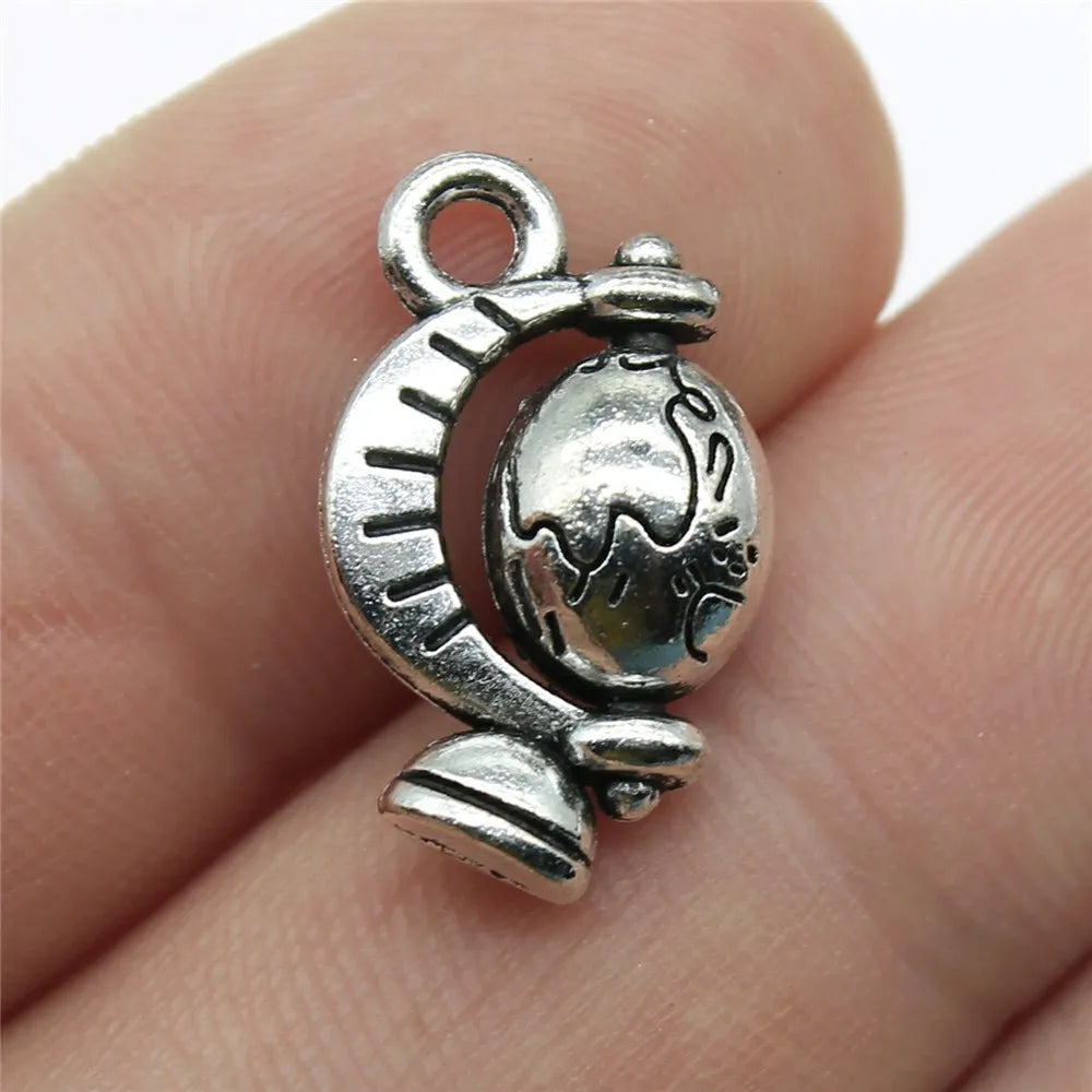 17x12mm 2.4g Antique Silver Tone Zinc Alloy Globe Charm Pendant for Travel Theme DIY Jewelry Making
