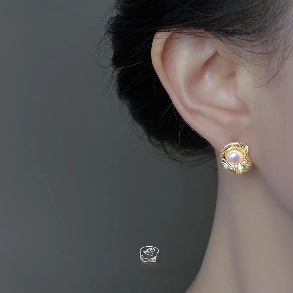 Designer Copper Micro Pave Zircon Ruffle Pearl Stud Earrings Light Luxury Asymmetric Geometric Style