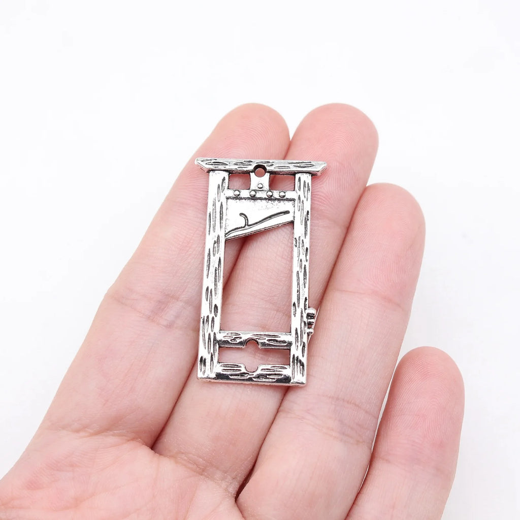 37x22mm 4.3g Antique Silver Zinc Alloy Guillotine Charm Pendant for Vintage DIY Jewelry Making
