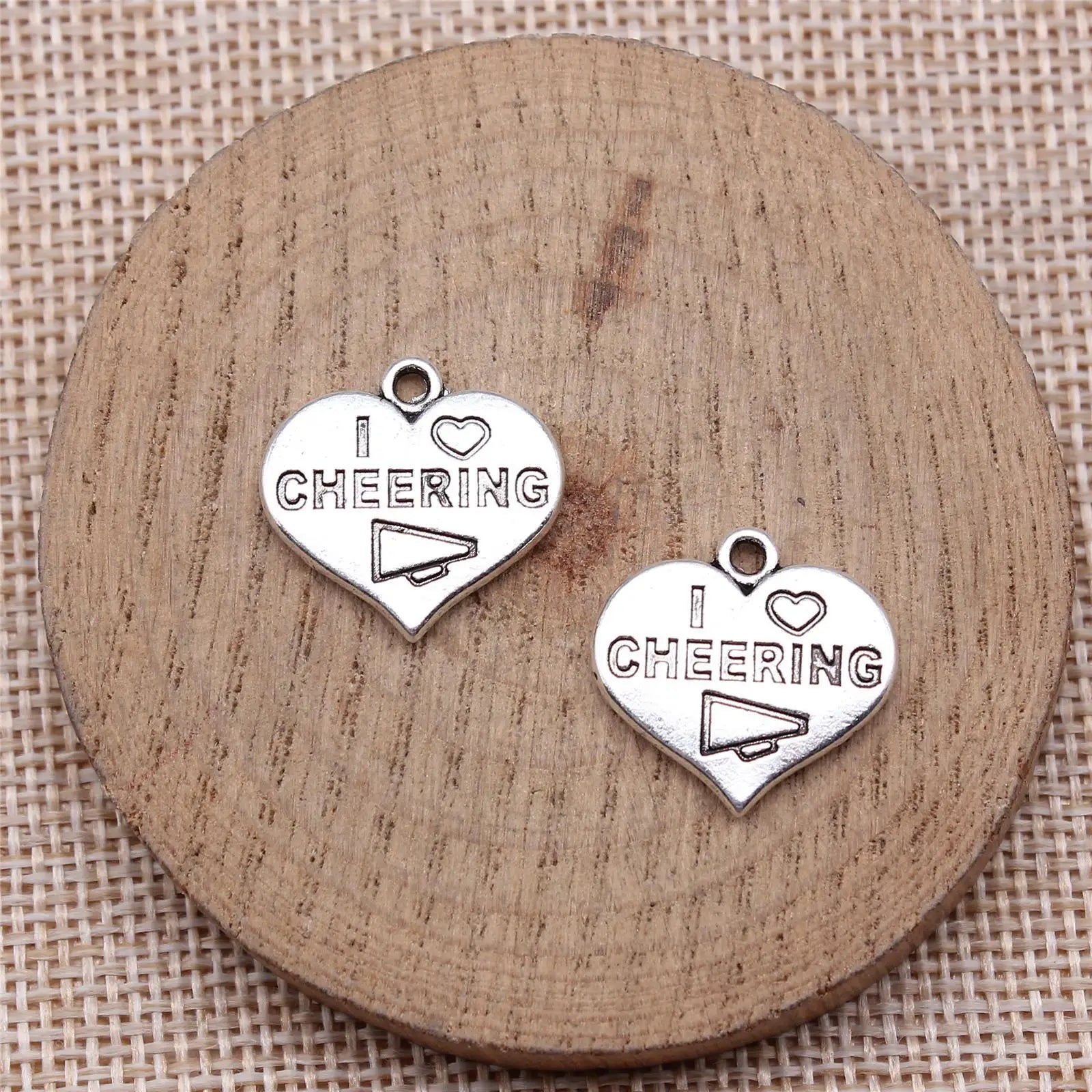 18x19mm 3g Antique Silver Zinc Alloy I Love CHEERING Charm Pendant for DIY Sports Theme Jewelry Making