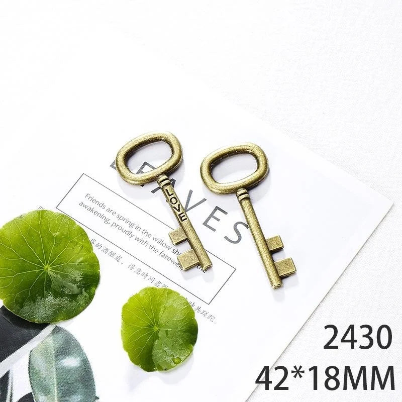 Antique Bronze Zinc Alloy Double Sided Charm Pendant for DIY Necklace Bracelet Jewelry Making