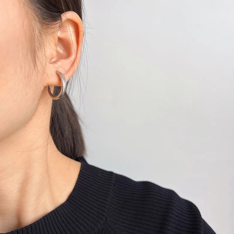 Elegant Matte Alloy Spiral Round Hoop Stud & Clip On No Piercing Minimalist Commuter Earrings