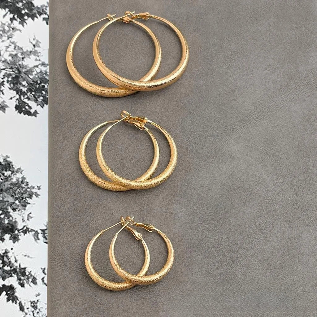 French Hong Kong Style Matte Copper Hoop Earrings Minimalist Geometric Light Luxury Jewelry