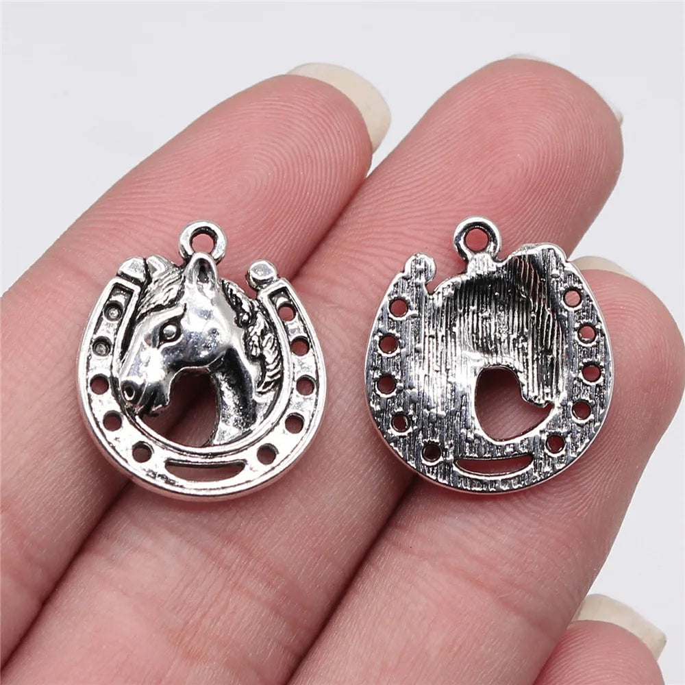 21x19mm 2.3g Zinc Alloy Horseshoe Horse Head Charm Pendant for DIY Necklace Bracelet Making