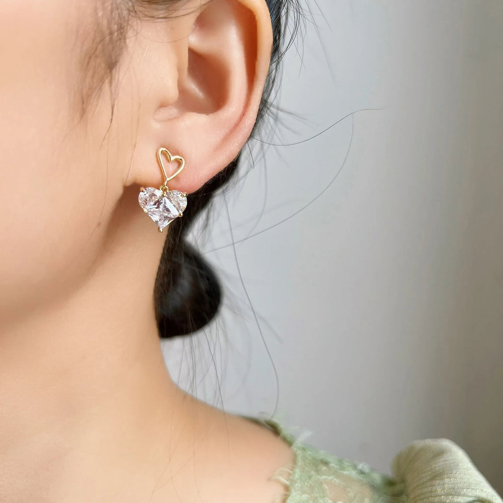 Elegant Heart Zircon Alloy Spiral Stud & Clip On No Piercing Gold Plated Fashion Jewelry Earrings