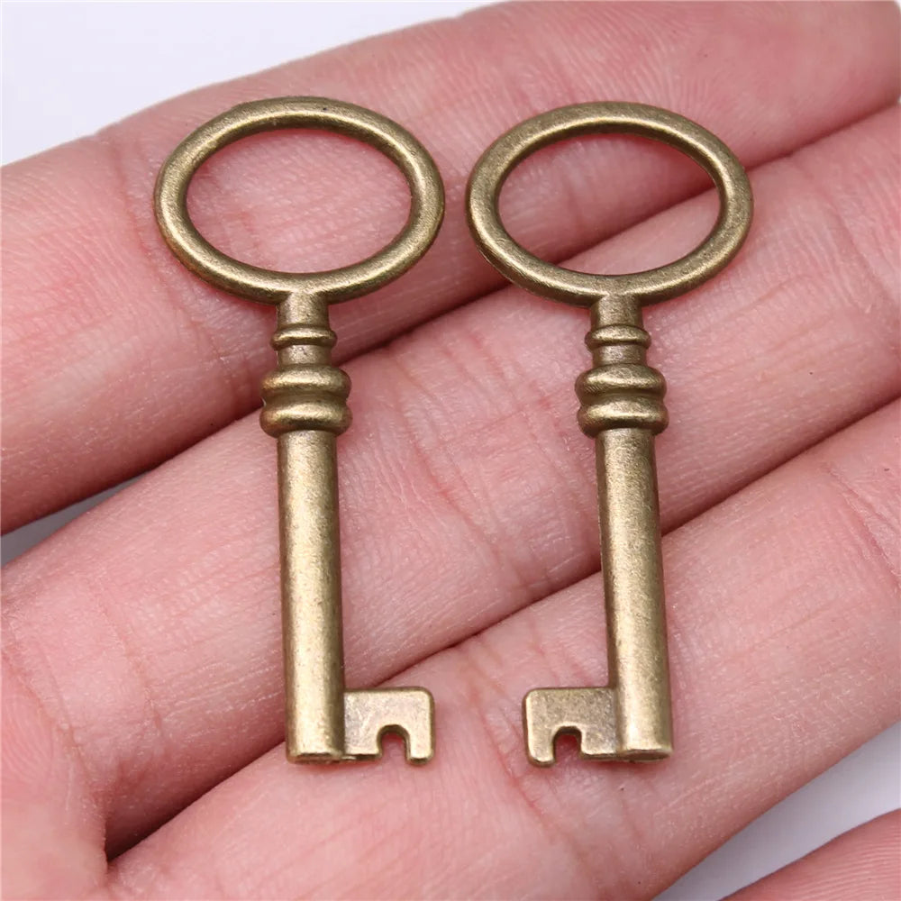 41x17mm 2.6g Multicolor Zinc Alloy Key Charm Pendant for DIY Necklace Bracelet Jewelry Making