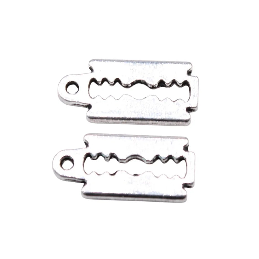 16x7mm 0.59g Antique Silver Zinc Alloy Razor Blade Charm Pendant for DIY Bracelet Necklace Making