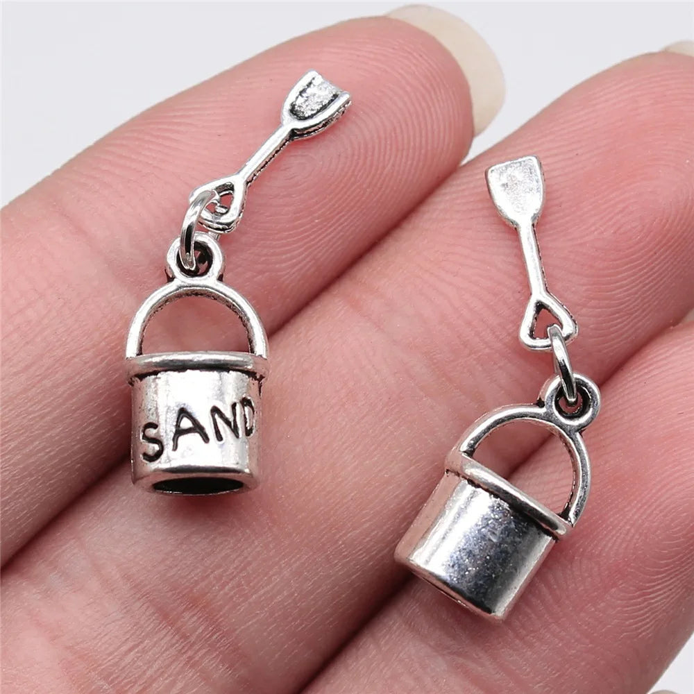 28x9mm 2g Antique Silver Zinc Alloy Beach Bucket and Shovel Charm Pendant for DIY Jewelry Making