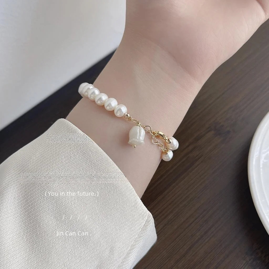 French Light Luxury Handmade Freshwater Pearl Floral Circle Bracelet For Women
