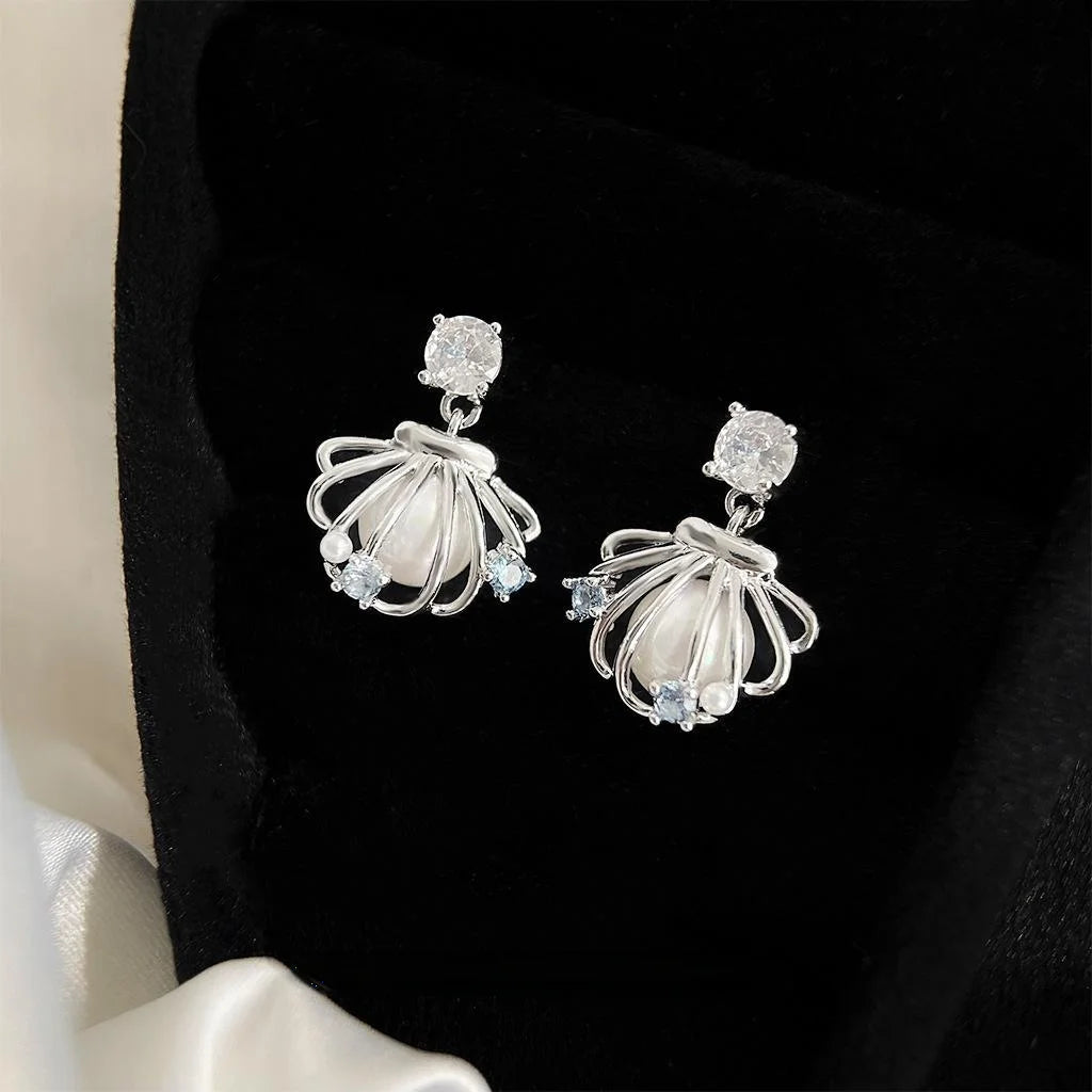 Sweet Hollow Shell Pearl Stud Earrings Copper Zircon Geometric Fresh Style Jewelry