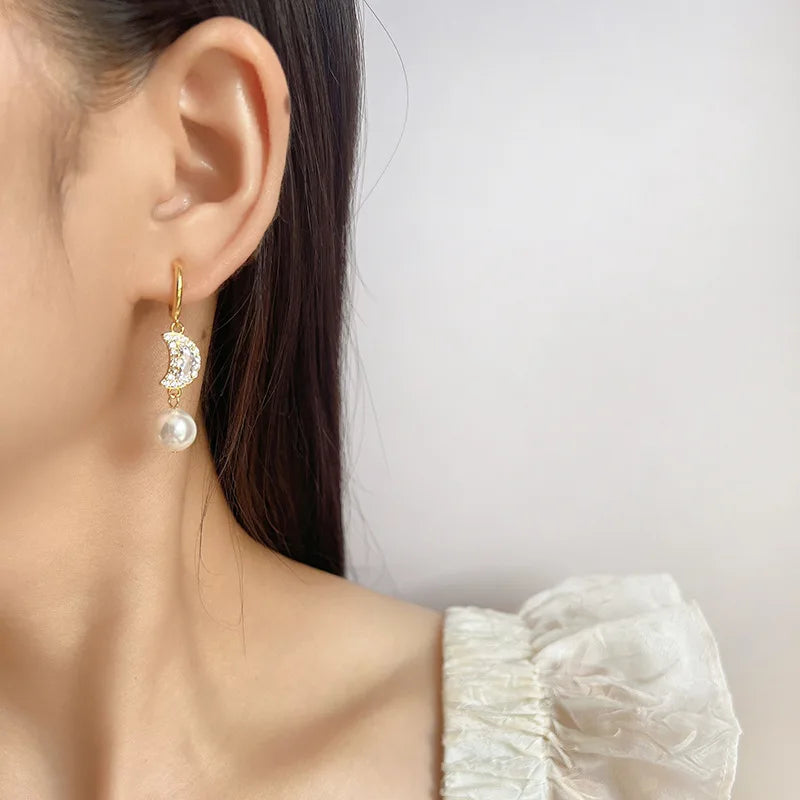 Elegant Luxury Gold Tone Alloy Asymmetric Star Moon Zircon Pearl Stud & Clip On No Piercing Dangle Earrings
