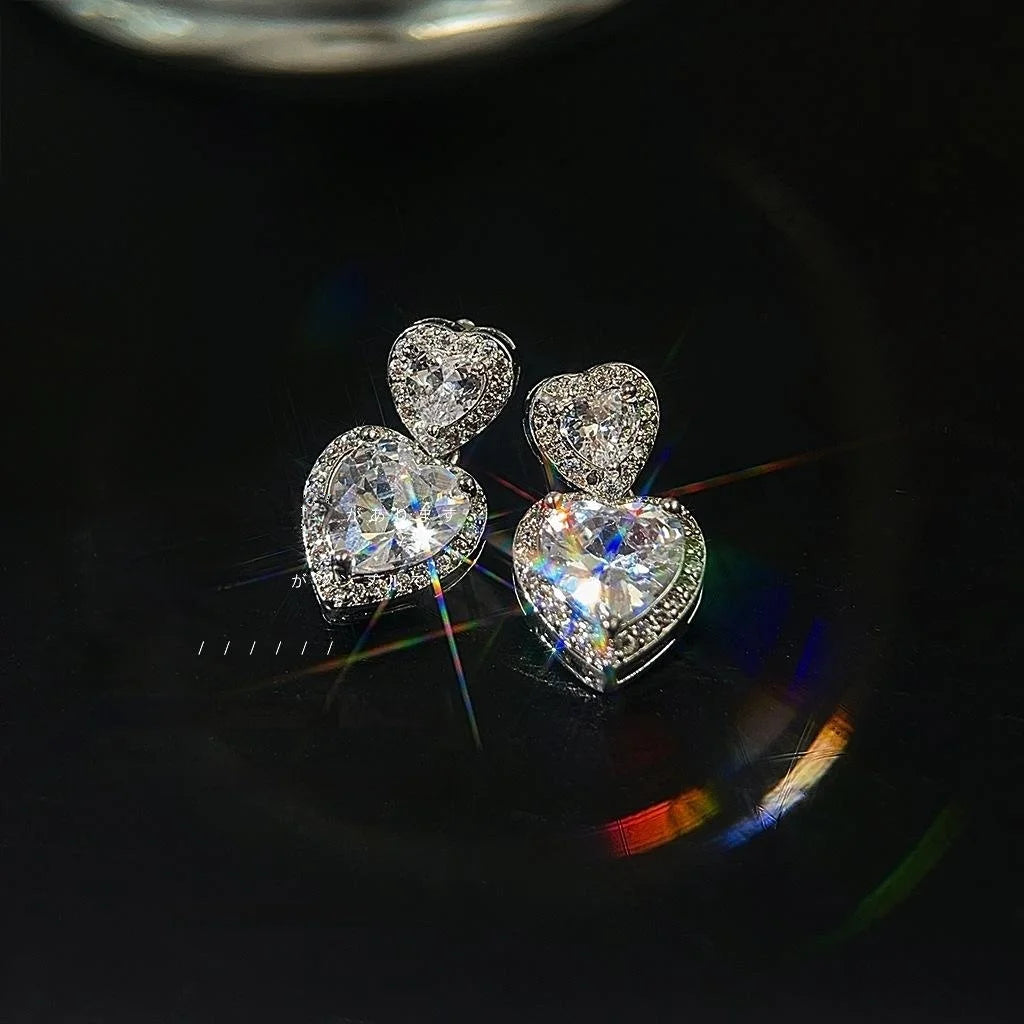 Light Luxury Heart Zircon Stud Earrings Silver Plated Copper Sparkling Elegant Jewelry