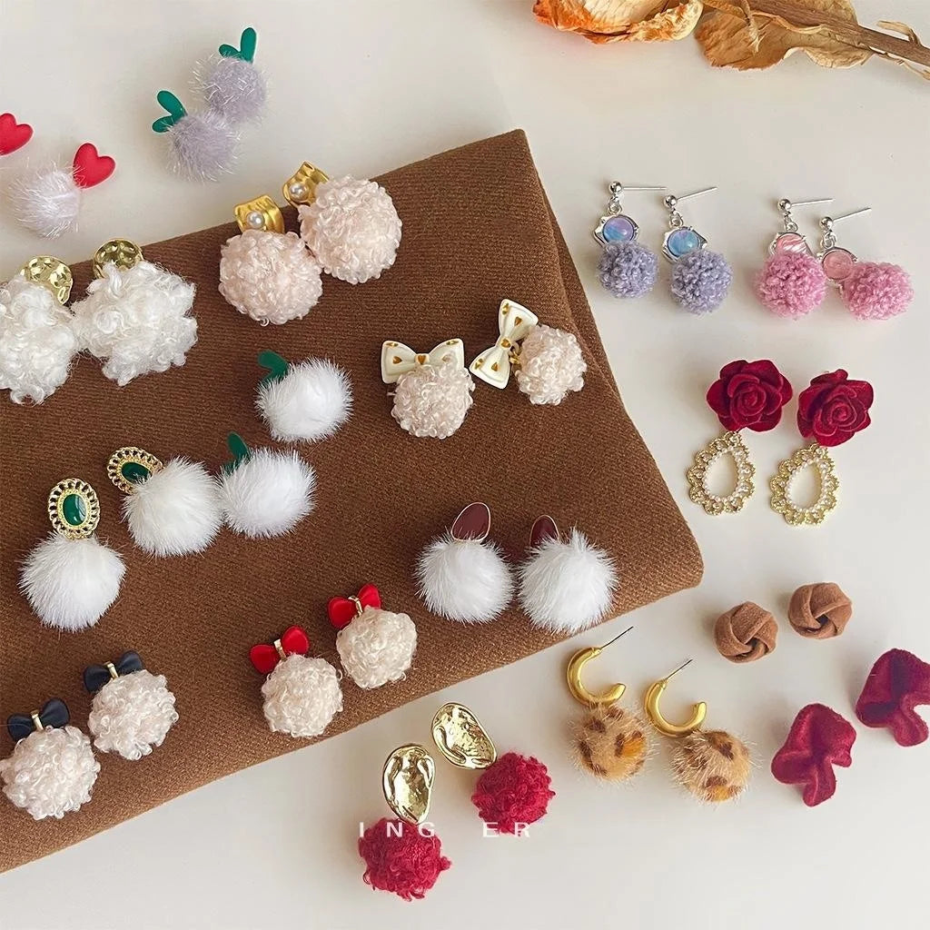 Sweet Plush Pom Pom Bow Drop Earrings For Women, Handmade Winter Commuter Jewelry