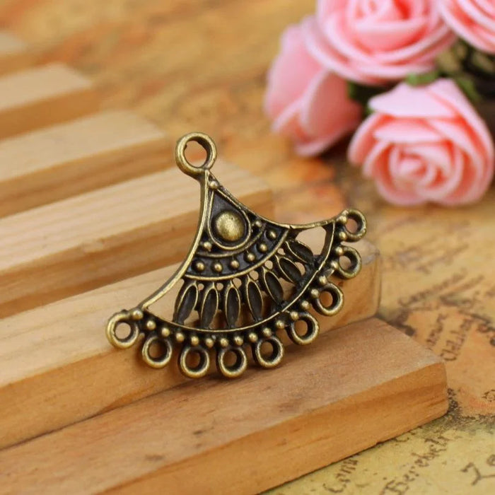 Zinc Alloy Charm Pendant for DIY Necklace Bracelet Jewelry Making — 36×29mm