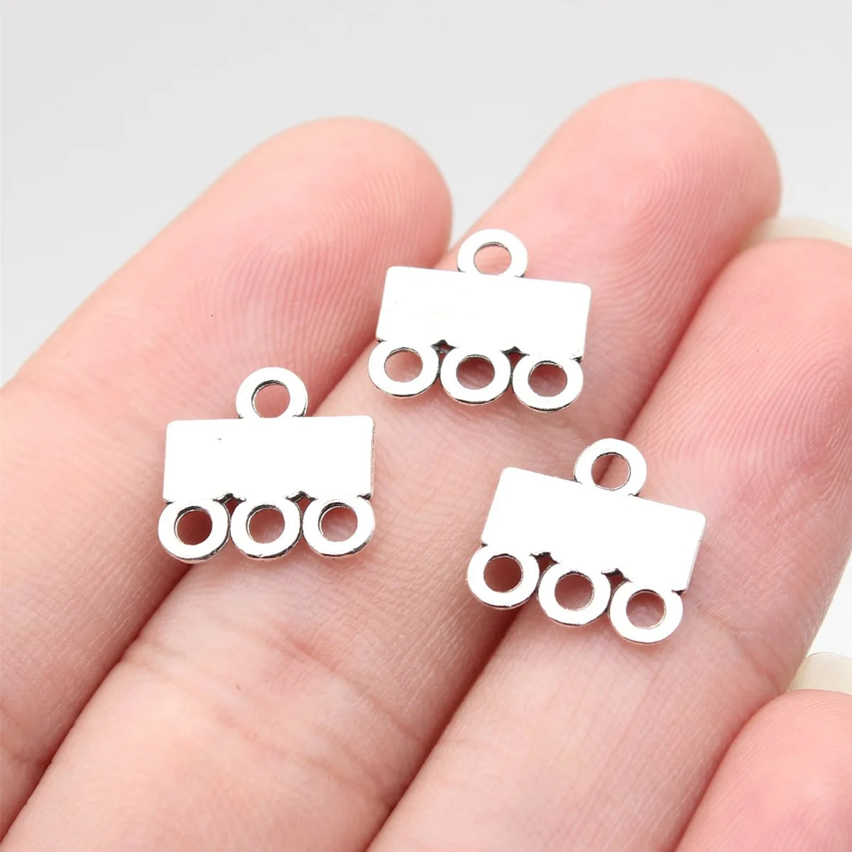 12x11mm 0.7g Antique Silver Zinc Alloy Three Hole Earring Connector Charm for DIY Jewelry Making