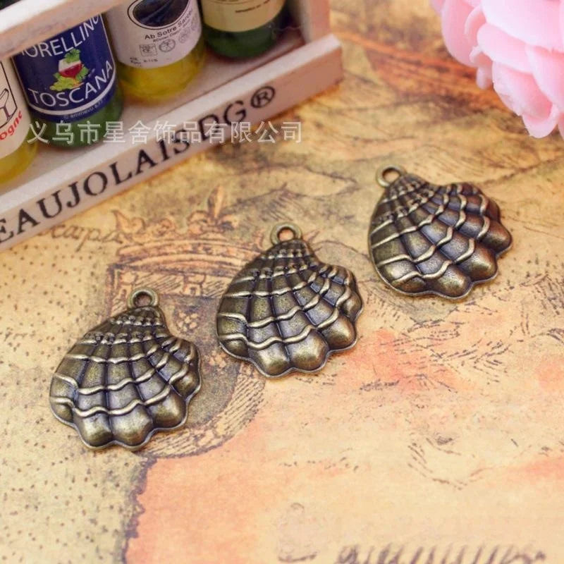 21x17MM Antique Silver Zinc Alloy Scallop Shell Shell Charm Pendant for DIY Necklace Bracelet Jewelry Making