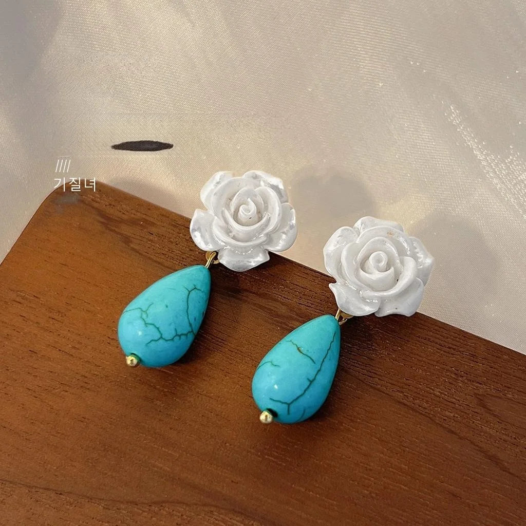 Vintage Ethnic Resin Rose Flower Stud Earrings With Synthetic Turquoise Teardrop Tassels