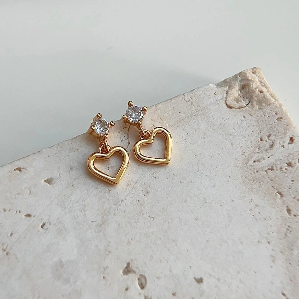 18K Gold Plated Copper Mini Heart Zircon Pave Stud Earrings For Women Minimalist Daily Jewelry