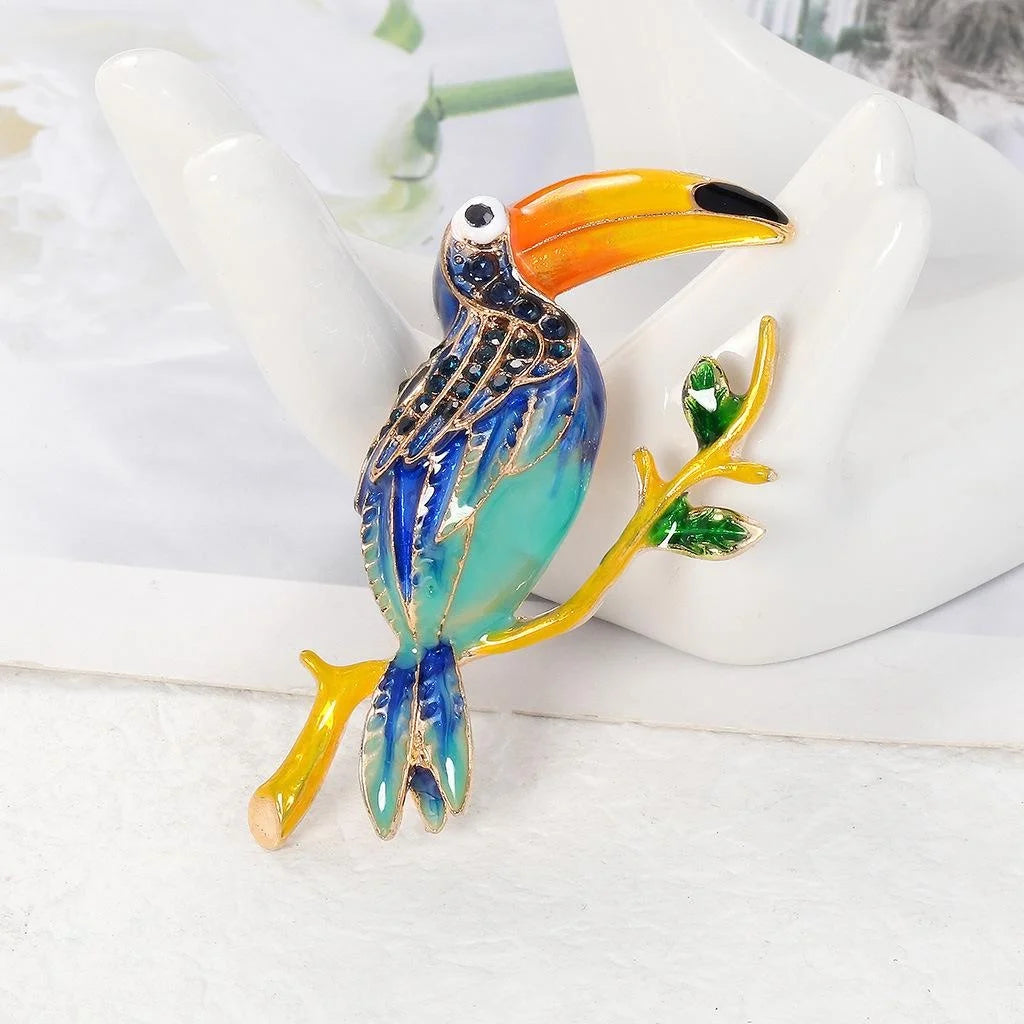 Elegant Enamel Toucan Bird Brooch With Rhinestone Accents, Alloy Lapel Pin Corsage Suit Accessory Gift