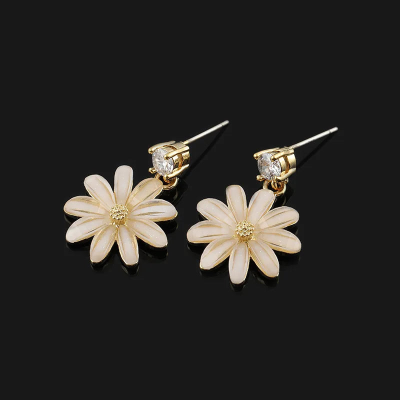 Elegant Enamel Daisy Flower Zircon Dangle Stud & Clip On No Piercing Gold Alloy Women's Earrings