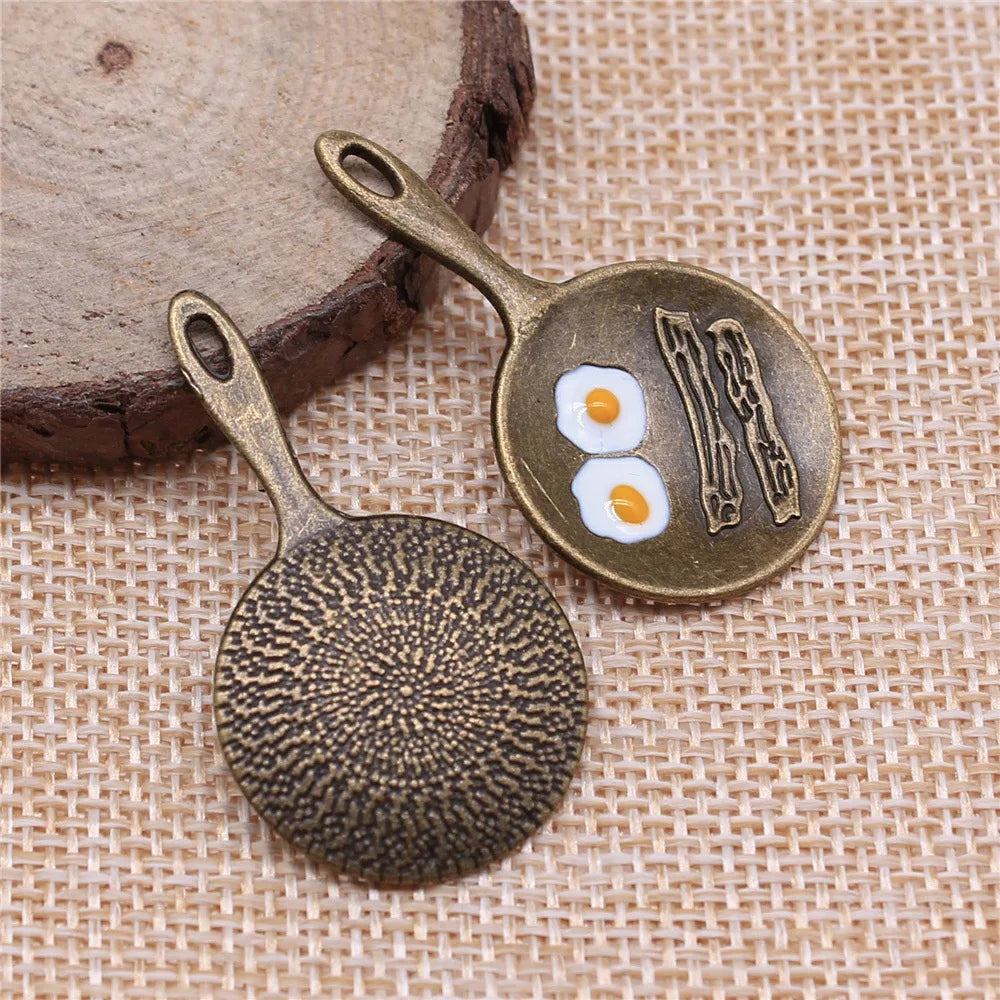 41x24mm 3.5g Antique Bronze Tone Zinc Alloy Fried Egg Charm Pendant for Food Theme Jewelry DIY