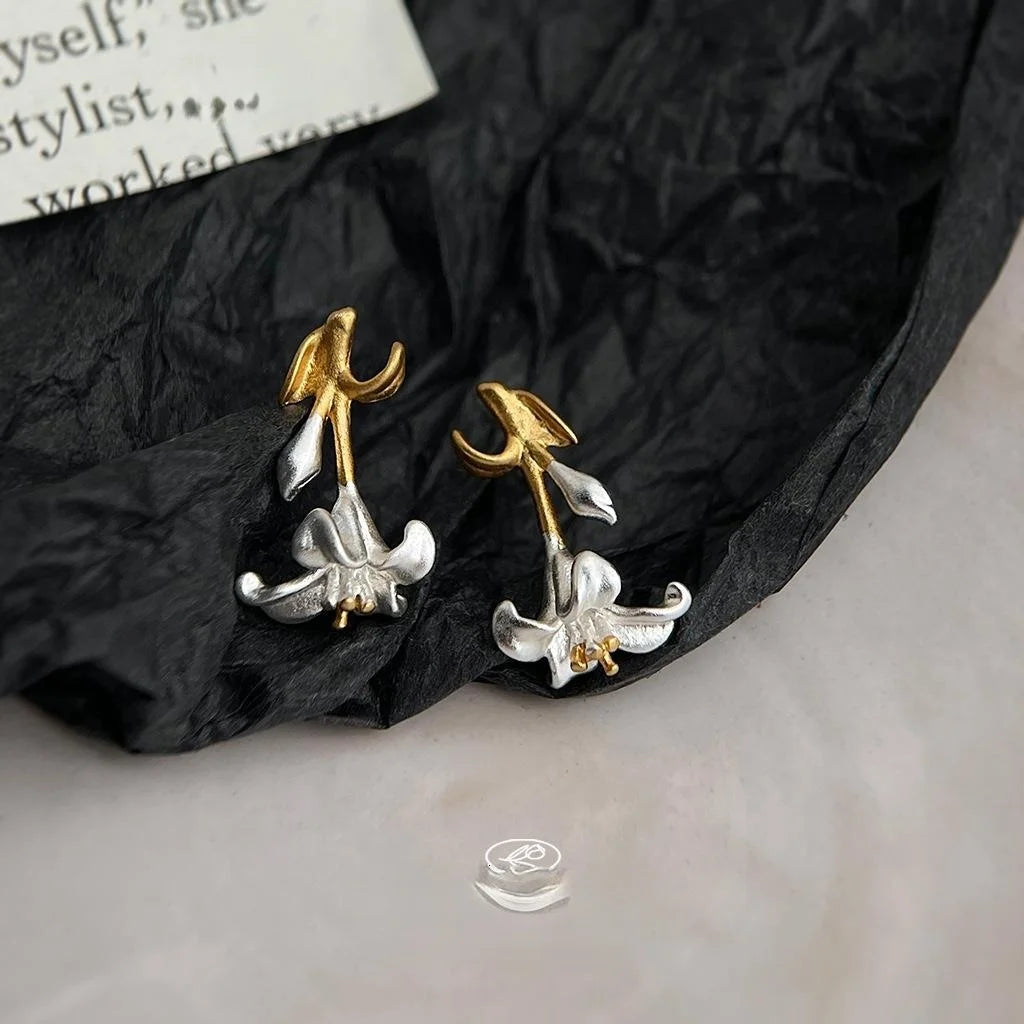 Two Tone Sandblasted Copper Iris Flower Drop Earrings Sweet Floral Jewelry
