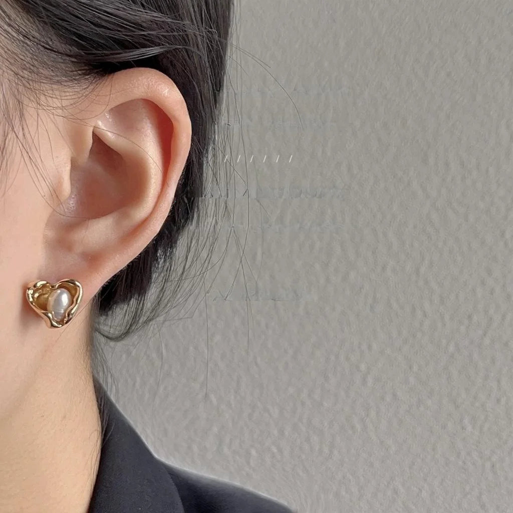 Luxury Irregular Freshwater Pearl 14K Gold Plated Heart Stud Earrings for Women