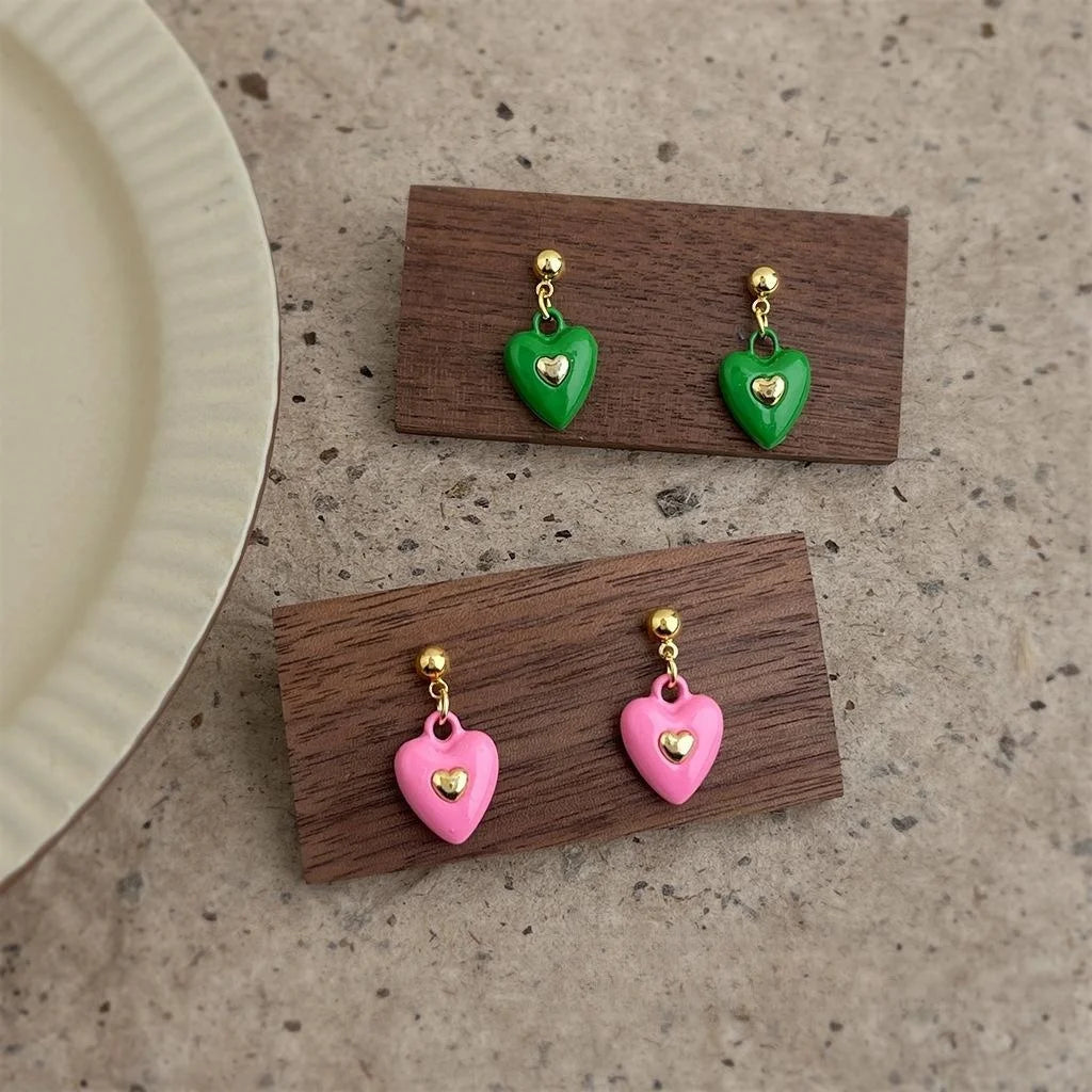 Sweet Minimalist Heart Stud Earrings With Silver-Plated Pins And Enamel Copper Vacation Jewelry