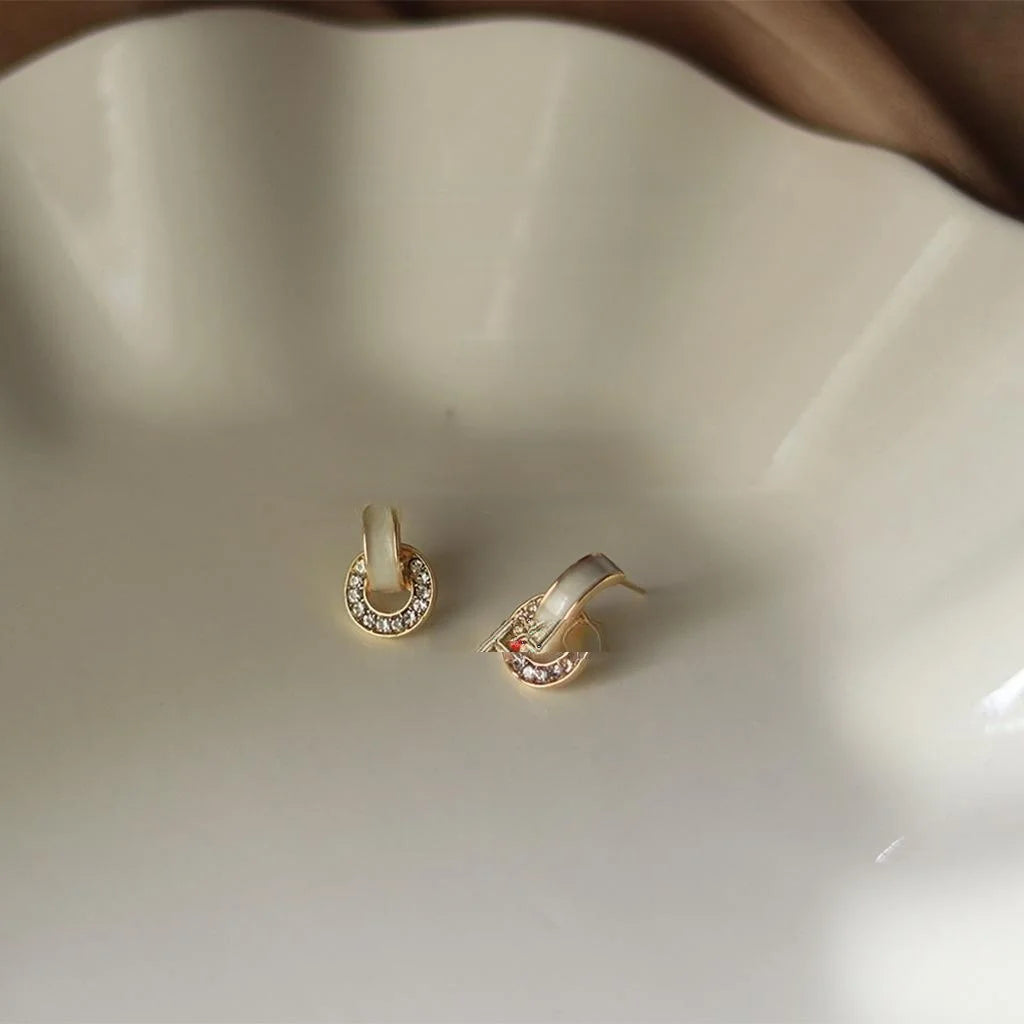 14K Plated Alloy Geometric Round Rhinestone Stud Earrings Korean Minimalist Sweet Style