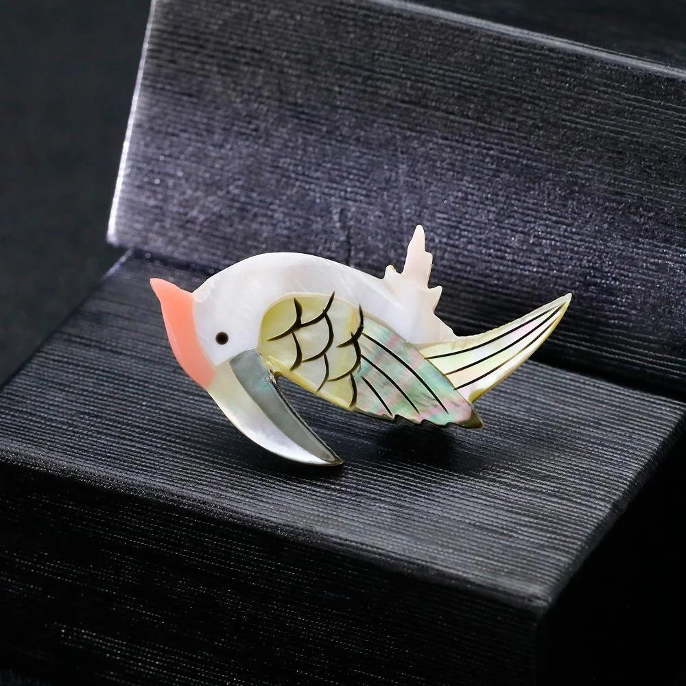 Elegant Natural Abalone Shell Woodpecker Brooch, Mother Of Pearl Bird Lapel Pin Corsage Gift For Women