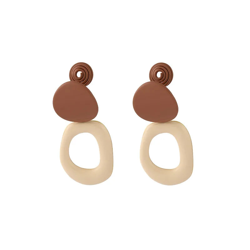 Elegant Vintage Milk Tea Enamel Alloy Round Disc Hollow Oval Drop Stud & Clip On No Piercing Earrings