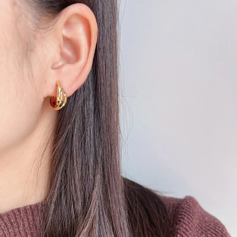 Elegant Gold Alloy C-Shaped Hoop Screw Stud & Clip On No Piercing Minimalist Metal Circle Earrings