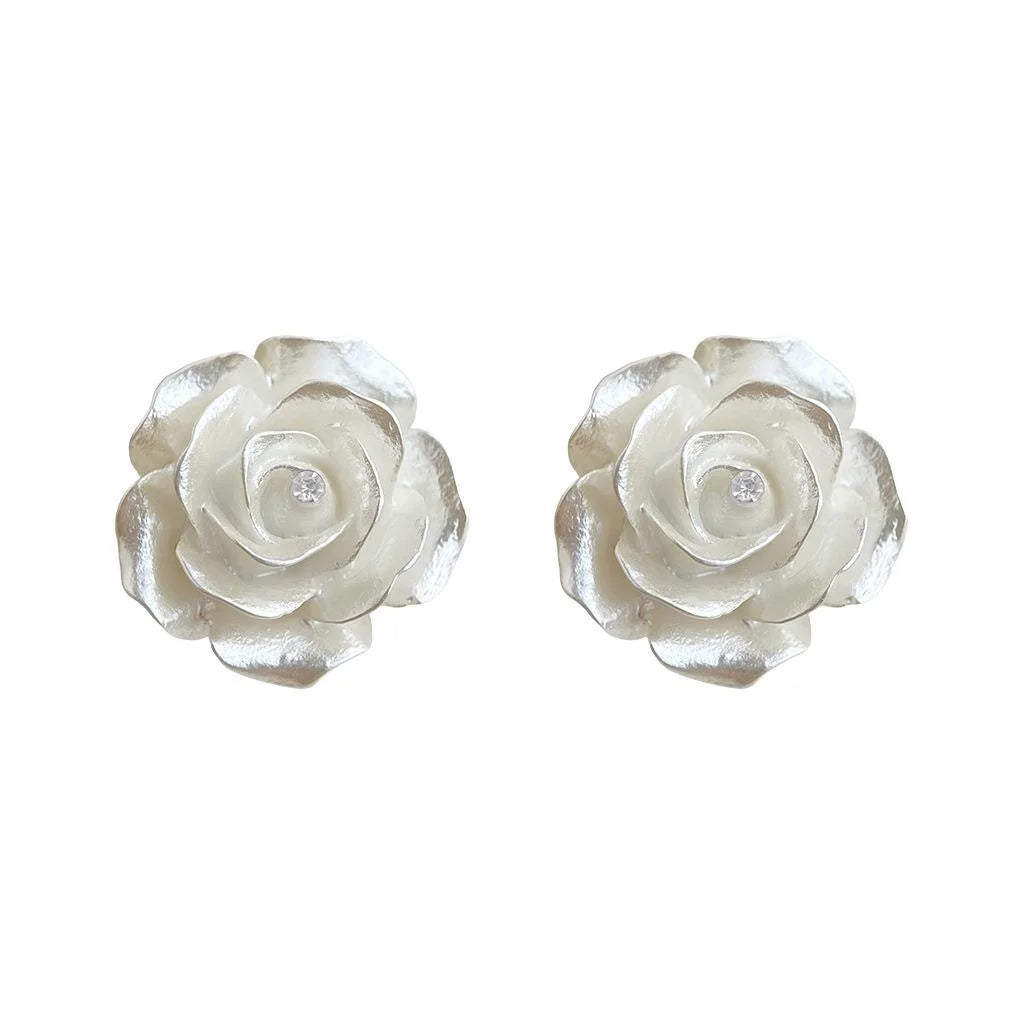 Sweet Elegant Copper Resin Rhinestone Flower Rose Flower Stud Earrings For Women
